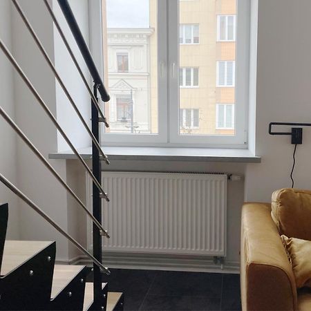 Off Side Story Apartment Lodź Bagian luar foto